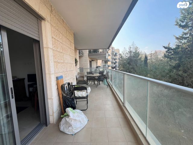 דירה, גרשון אבנר 6, ארמון הנציב, תלפיות מזרח, ירושלים