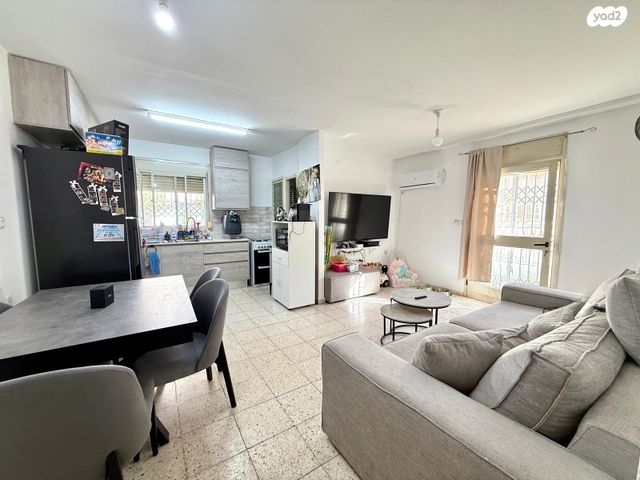 דירת גן, שדמה, כרמיאל