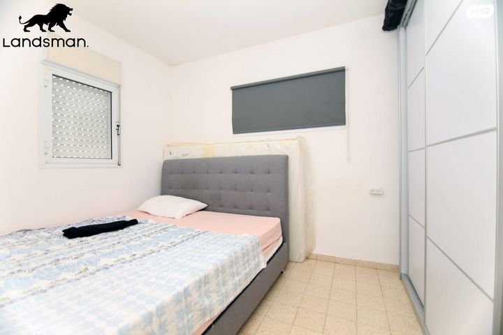 דירה, הרב זוארץ פריג'ה 18, נאות גנים, נתניה