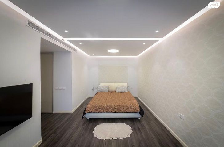 דופלקס, יעקב פיכמן, ח-501, חולון