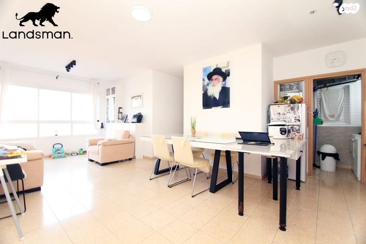 דירה, הרב זוארץ פריג'ה 18, נאות גנים, נתניה