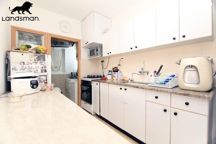 דירה, הרב זוארץ פריג'ה 18, נאות גנים, נתניה