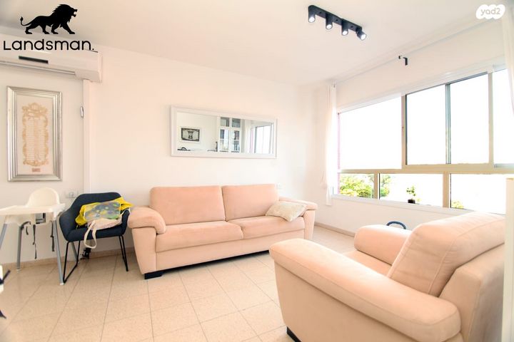 דירה, הרב זוארץ פריג'ה 18, נאות גנים, נתניה