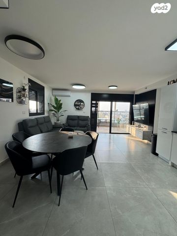 גג/ פנטהאוז, א.ס. לוי 39, נאות יצחק רבין, רמלה