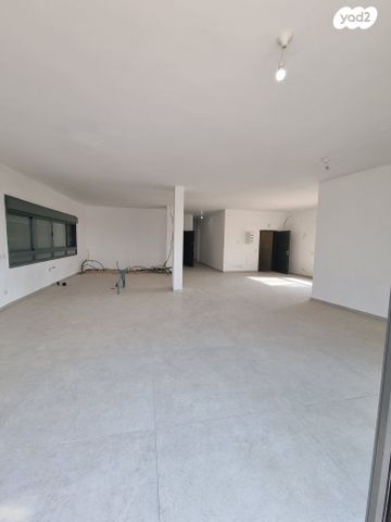 גג/ פנטהאוז, קנאי הגליל 9, קטמונים, ירושלים