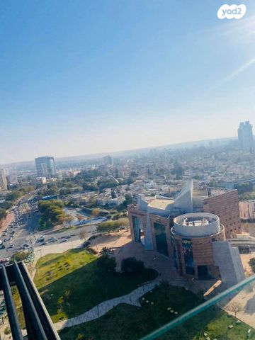 גג/ פנטהאוז, יצחק רגר, שכונה ב', באר שבע