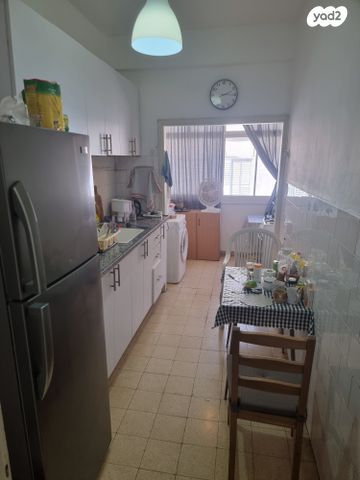 דירה, התנאים, שכונת הלל, רמת גן