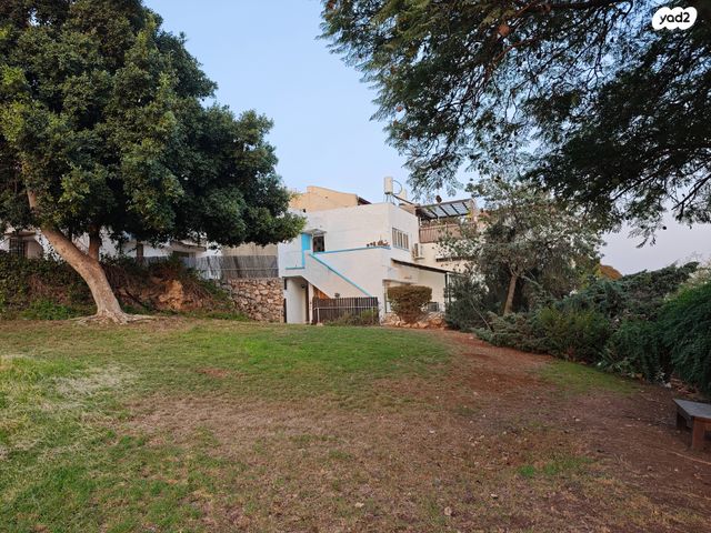 דירה, הפסגה 32, אריאל