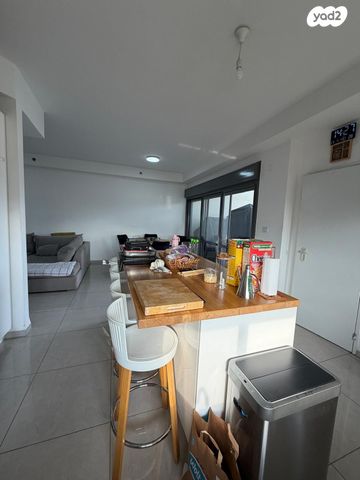 דירה, השיקמה 3, מרכז העיר, סביניה, הוותיקה, קרית ביאליק