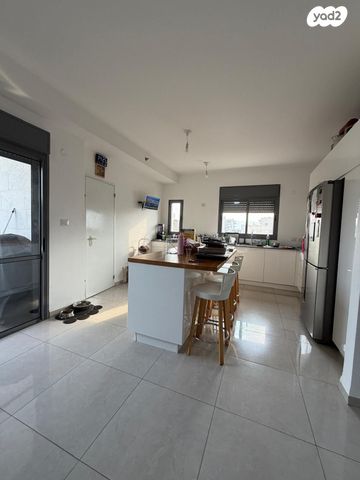 דירה, השיקמה 3, מרכז העיר, סביניה, הוותיקה, קרית ביאליק