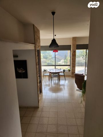 בית פרטי/ קוטג', עצמון שגב