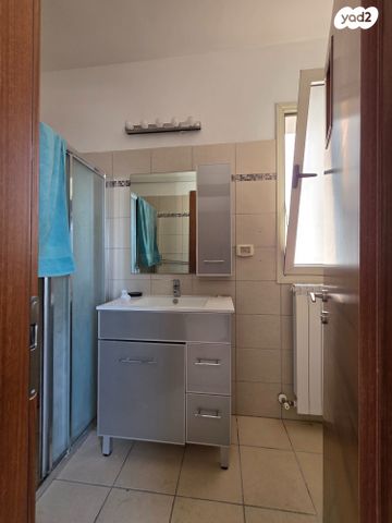 דירה, קורץ, ירושלים