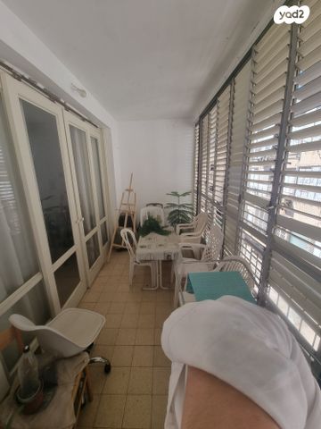 דירה, התנאים, שכונת הלל, רמת גן