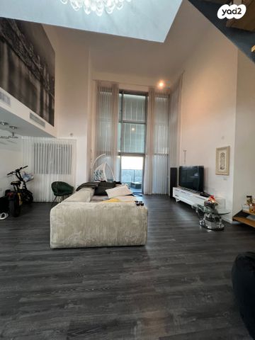 דופלקס, הצלע 5, נחלת גנים, רמת גן