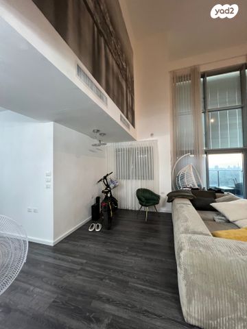 דופלקס, הצלע 5, נחלת גנים, רמת גן