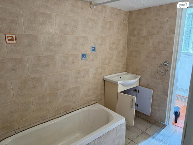 דירה, שמשון 28, נעמ"ת, חיפה