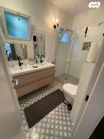 בית פרטי/ קוטג', עמק הנשר, גדרה