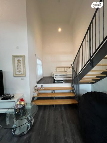 דופלקס, הצלע 5, נחלת גנים, רמת גן