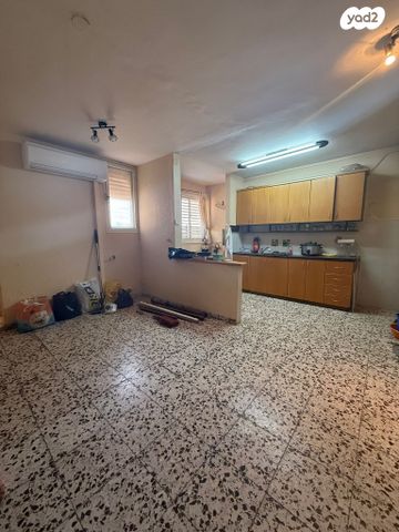 דירה, קרן היסוד, רמת אשכול, מגדל העמק