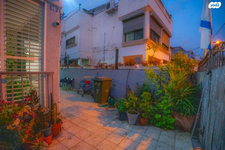 דירת גן, אחרון, קרית שלום, תל אביב יפו