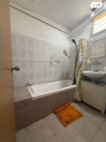 דירה, קרן היסוד, רמת אשכול, מגדל העמק