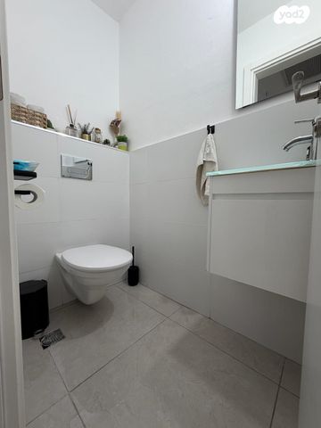 דירה, השיקמה 3, מרכז העיר, סביניה, הוותיקה, קרית ביאליק