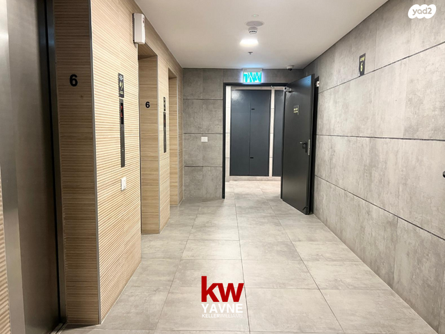 דירה, הכרמל 1, נאות שז"ר, יבנה