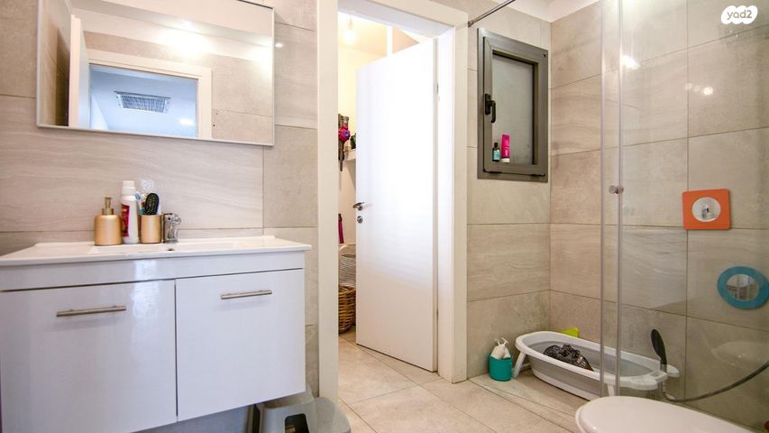 גג/ פנטהאוז, יצחק רגר, שכונה ב', באר שבע