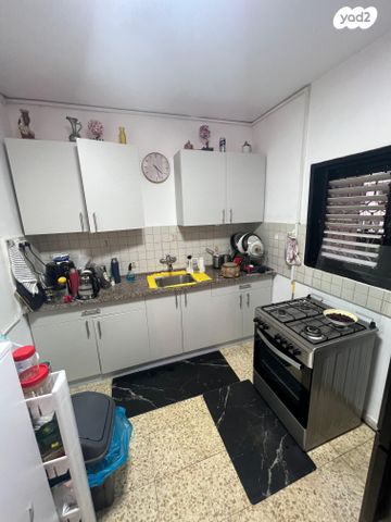 דירה, אליהו גולומב, השופטים צפון, רמלה