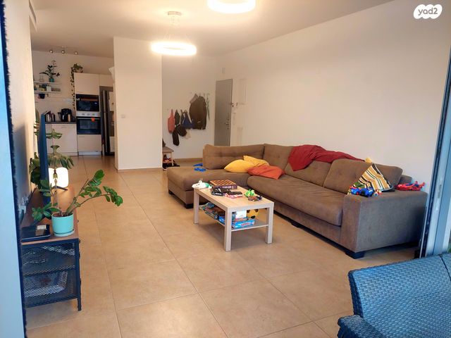 דירה, הרב יעקב ברמן 2, רחובות המדע, רחובות