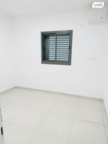 דירה, ענת גוב, צומת סביון, קרית אונו