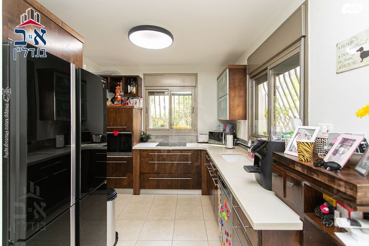 דירת גן, איתנים 1, כבירים, חיפה