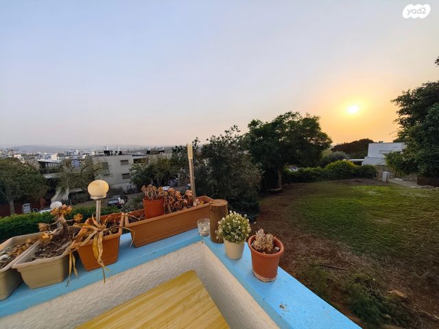 דירה, הפסגה 32, אריאל