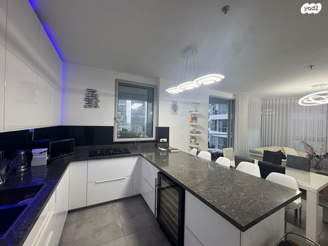 דירה, תל אביב יפו