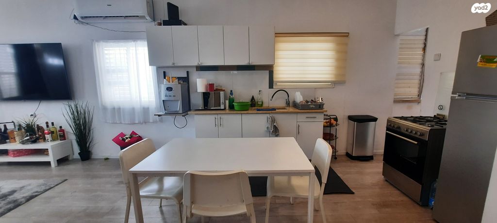 דירה, השרון, רסקו א', חולון