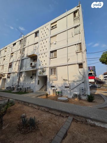 דירה, שבטי ישראל 28, קרית חיים מזרחית, חיפה