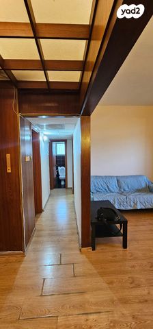 דירה, ביכורים 38, מרכז הכרמל, חיפה