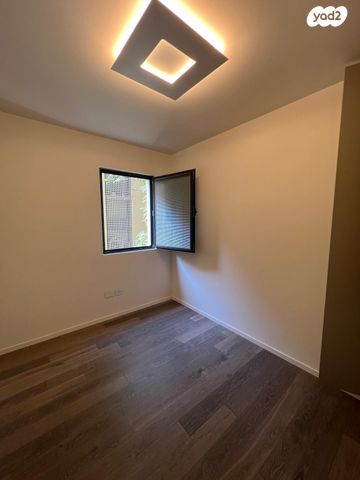 דירה, נחמיה, כרם התימנים, תל אביב יפו