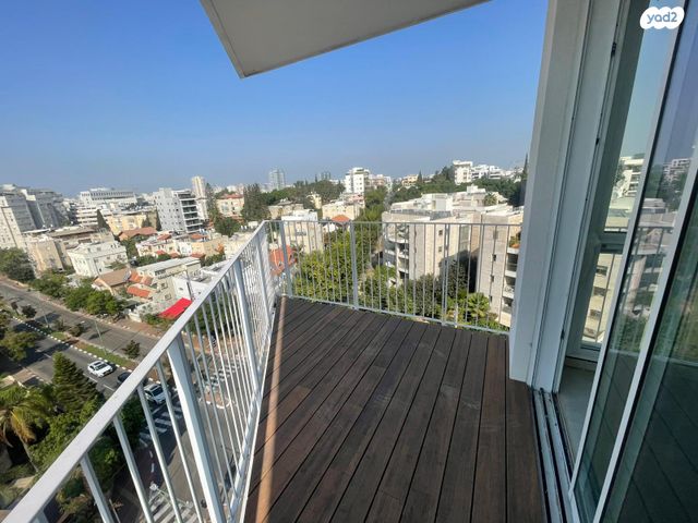 דירה, הרצליה הצעירה, הרצליה