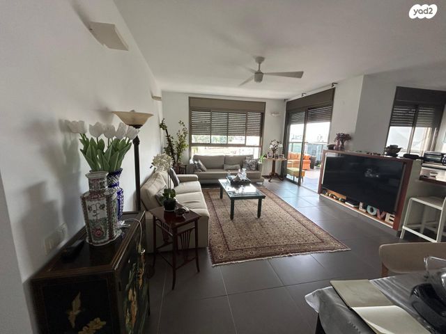 אברהם בויאר 