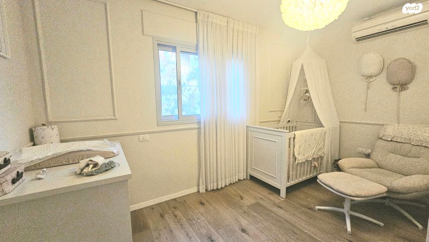 גג/ פנטהאוז, גולן, רמת השרון