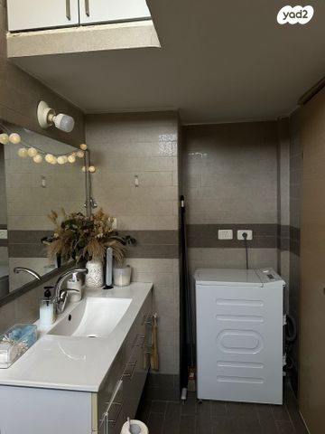 דירה, עצמאות יוספטל, בת ים