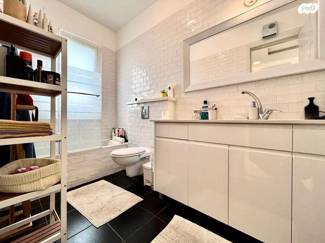 בית פרטי/ קוטג', גבעתי 21, הנחלים, כפר יונה