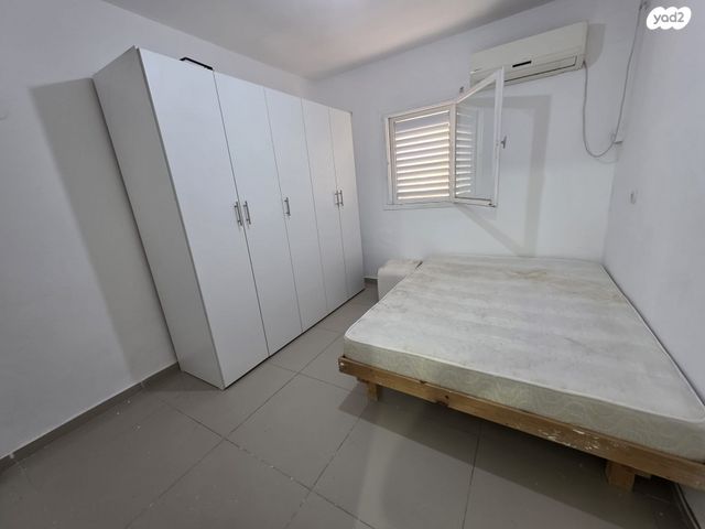 דירה, ש"י עגנון, עפולה