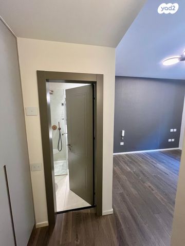 דירה, נחמיה, כרם התימנים, תל אביב יפו