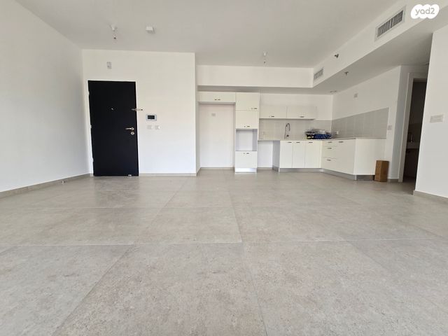 דירה, ש"י עגנון, קרית אונו