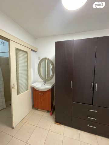 דירה, אבא הלל סילבר, יזרעאליה, חיפה