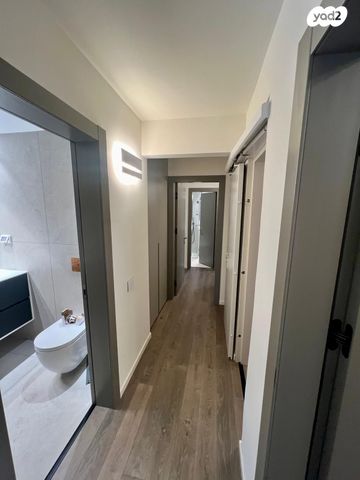 דירה, נחמיה, כרם התימנים, תל אביב יפו