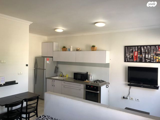 דירה, עצמאות יוספטל, בת ים