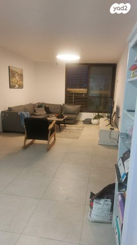 דירה, פנקס 76, הצפון החדש - כיכר המדינה, תל אביב יפו